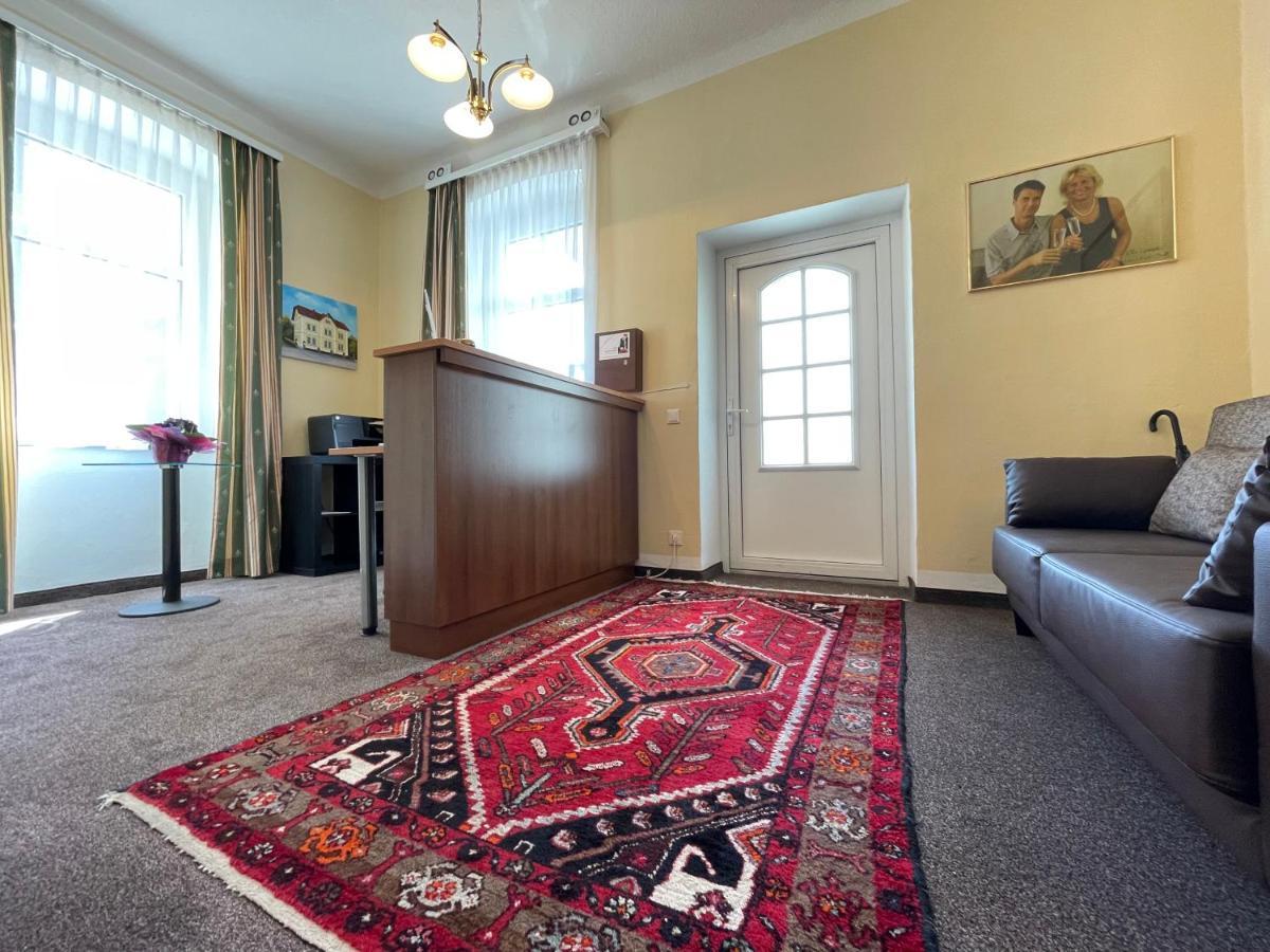 الشقق الفندقية غموندفي  Residenz Royal المظهر الخارجي الصورة